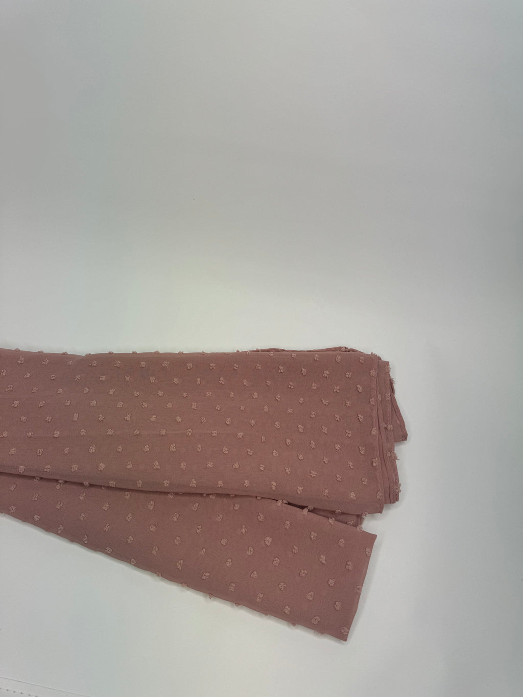 Chiffon dot hijab - dusty pink